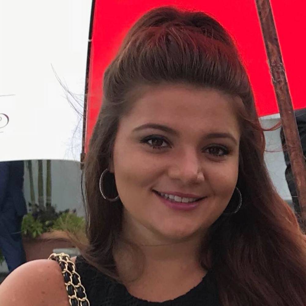 Meet your Posher, Stephanie